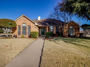 4317 Lakehill Dr, Rowlett, TX 75089