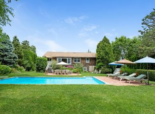 48 Hilltop Rd, Southampton, NY 11968