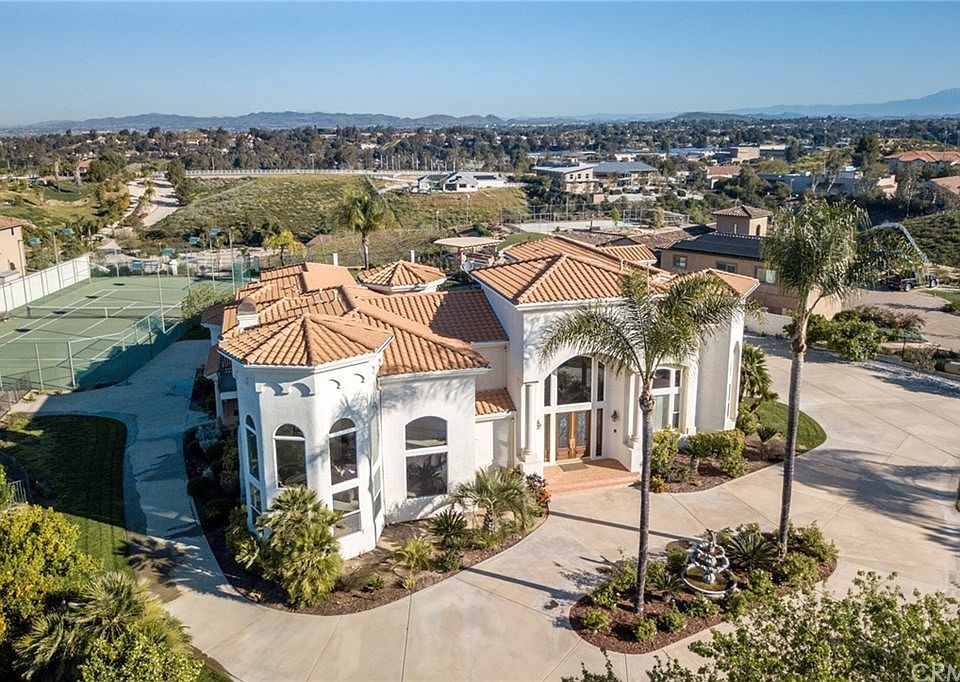 1st image of 31265 Sierra Bonita