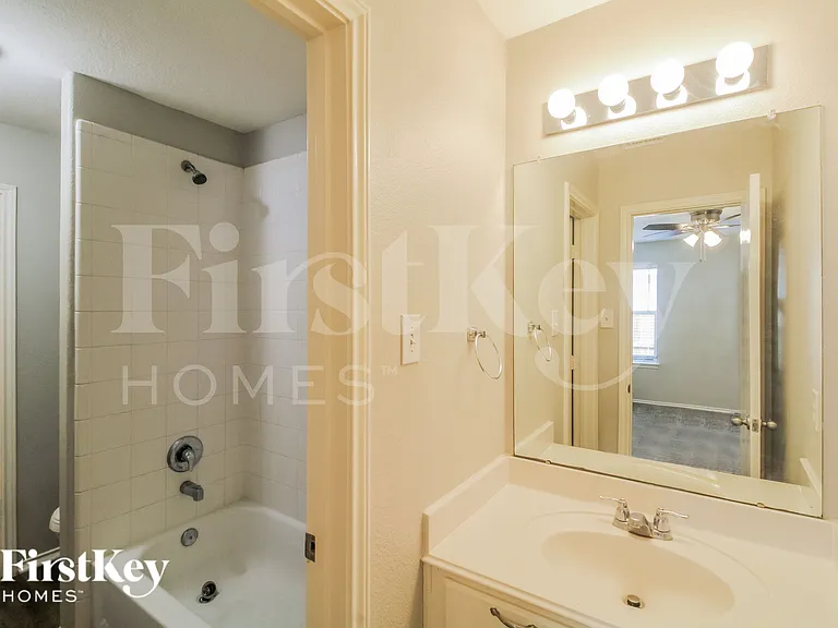 3519 Apache Meadows Dr — Photo 12
