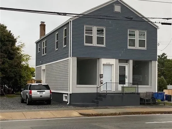 455 Post Rd, Warwick, RI 02888