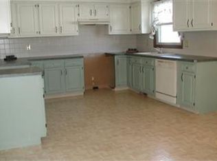 Wood Rd, Carrollton, OH 44615