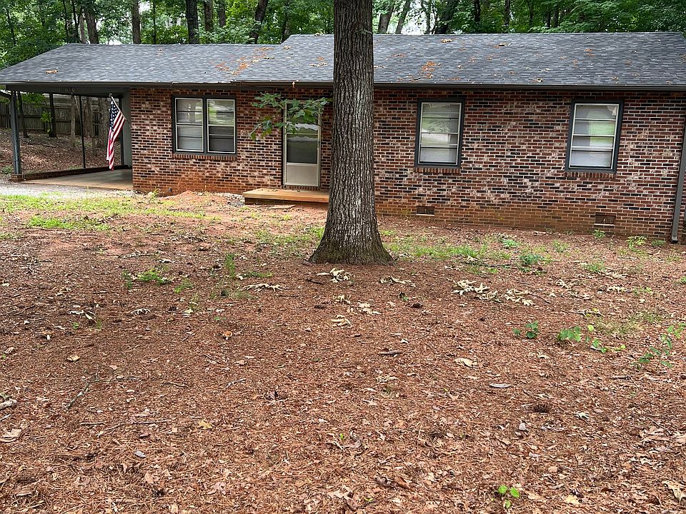 1st image of 100 Rollingwood St