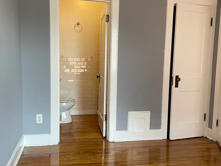 1275 N Pearl St #B11 — Photo 34