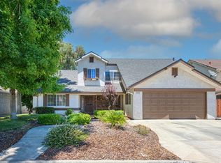 1812 E Ryan Ln, Fresno, CA