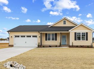 4000 Origin Dr, Bailey, NC 27807