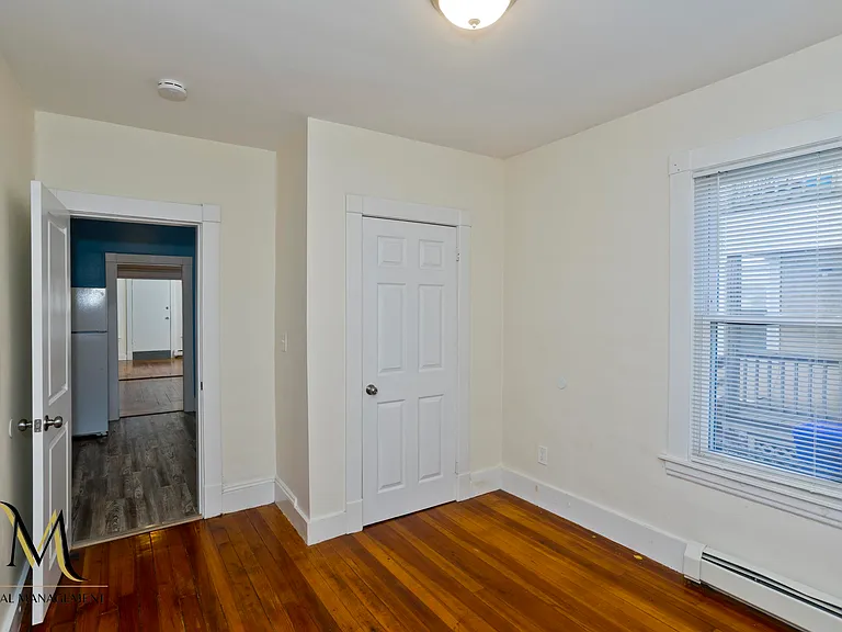638 Belmont Ave #1L — Photo 9