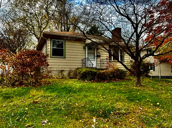 306 Andrews Park Blvd, Erie, PA 16511