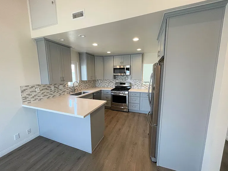 5344 Beachcomber St — Photo 9