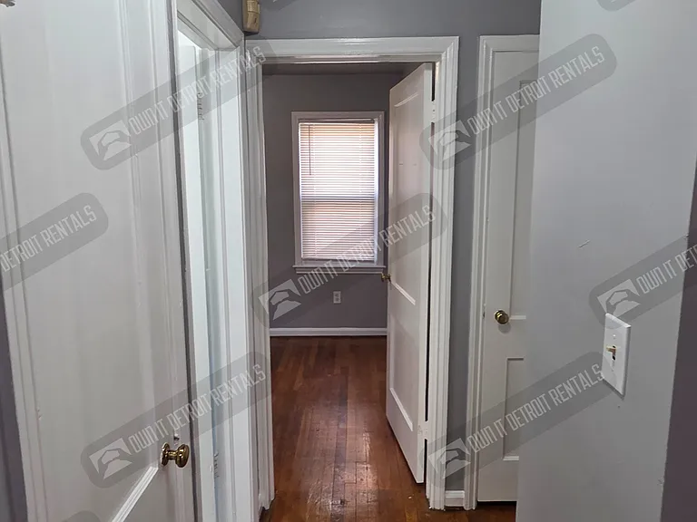 16670 Collingham Dr — Photo 13