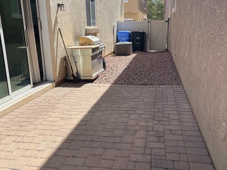 1062 S Agnes Ln — Photo 23