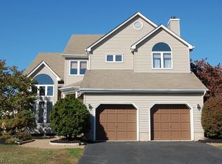 1 Rine Rd, Hillsborough, NJ 08844