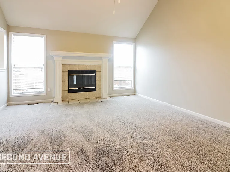 1710 Black Bear Ct — Photo 3