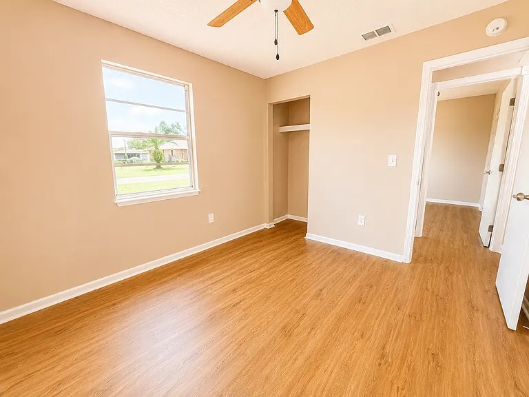 21491 Webbwood Ave — Photo 13