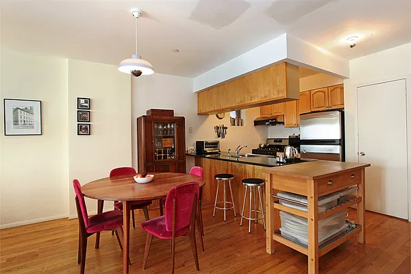 Sold by Corcoran | media 6