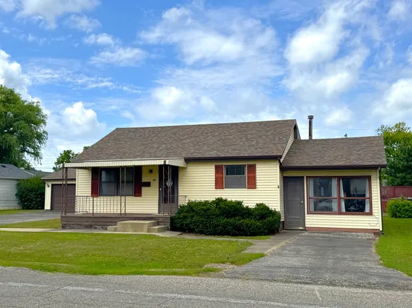 405 Atwood St, Tilton, IL 61833
