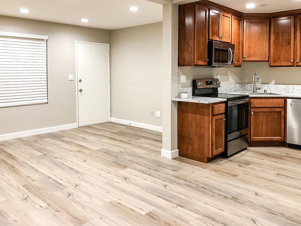 1st image of 1000 W Macarthur Blvd APT 63