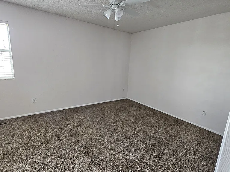 906 NW 36th Street Ter #906 — Photo 2