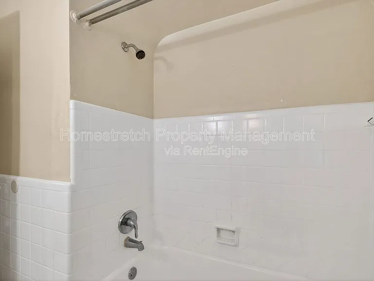 8817 Shady Grove Ave — Photo 16