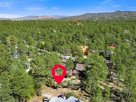 5th image of 1213 Pine Dr