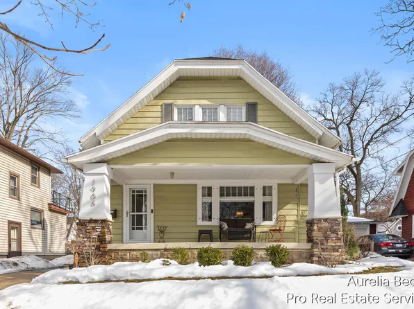 1906 Cornelius Ave SE, Grand Rapids, MI 49507