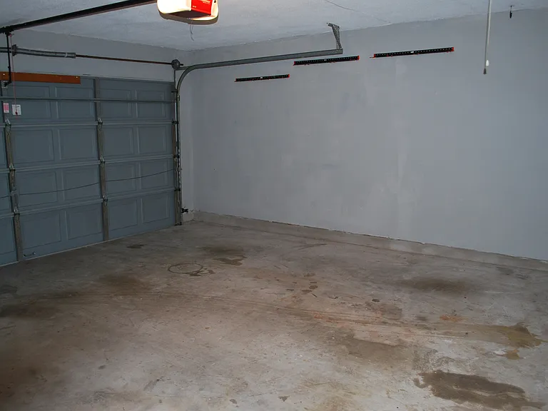 2506 Beverly Cv — Photo 14
