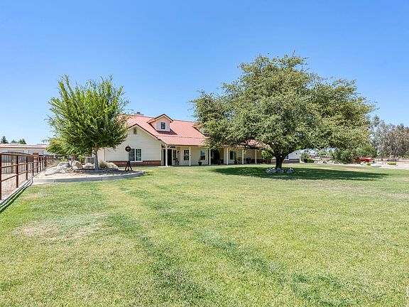 3rd image of 3611 Jenkins Rd