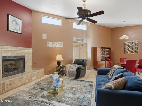 190 W Greer Ln, Tucson, AZ 85704