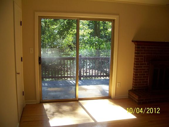 3rd image of 801 Hartsook Blvd SE