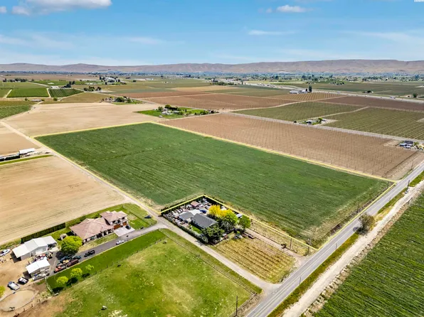 S County Line Rd, Grandview, WA 98930