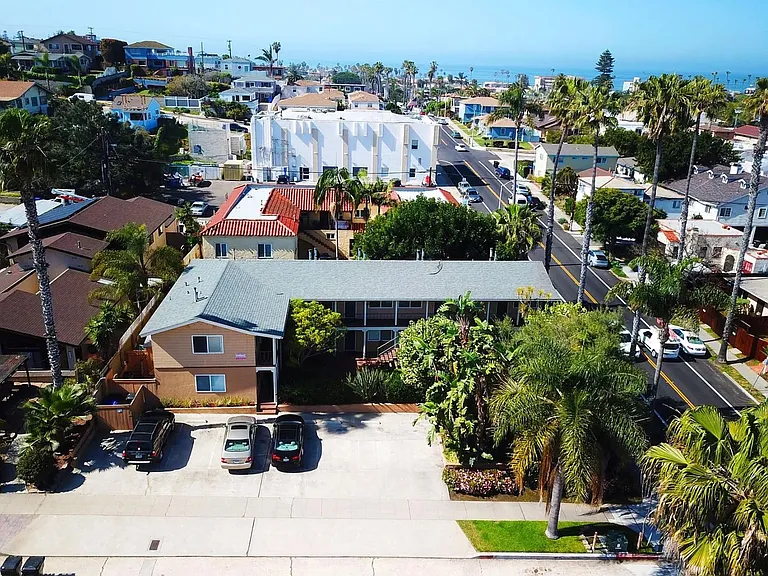 1739 Sunset Cliffs Blvd. — Photo 1