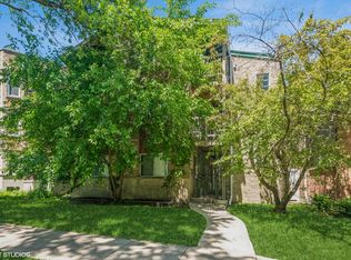 1324 W Greenleaf Ave #3, Chicago, IL 60626
