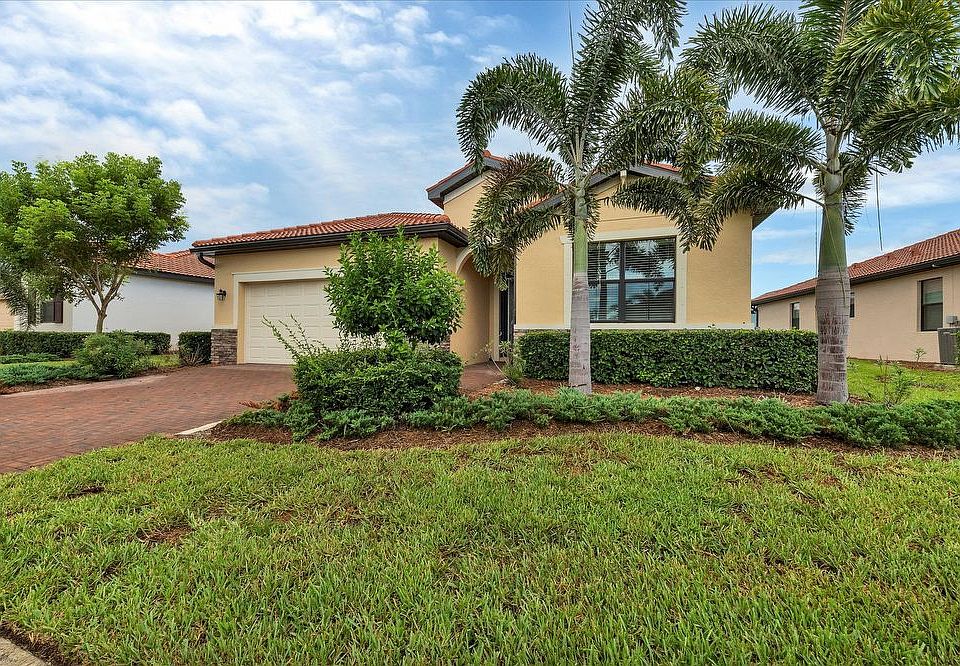 1st image of 10164 Crooked Creek Dr