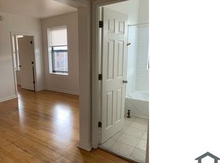 206 W 70th St Floor 1, Chicago, IL 60621