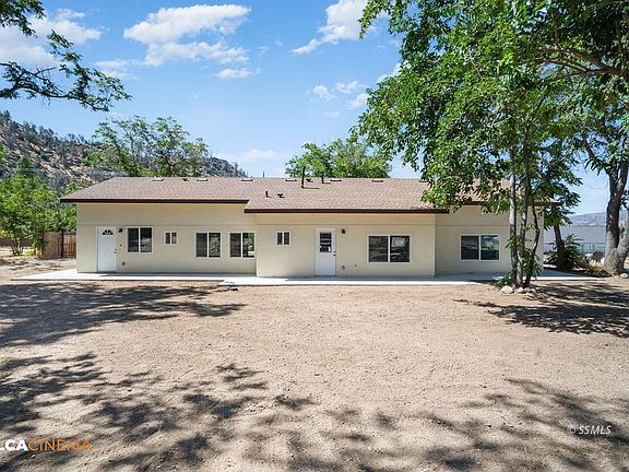 3rd image of 11971 Sierra Way