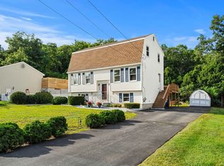 58 Cinnamon Cir, Tewksbury, MA 01876