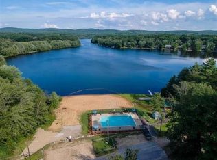 50 Meredith Ln, Center Barnstead, NH 03225