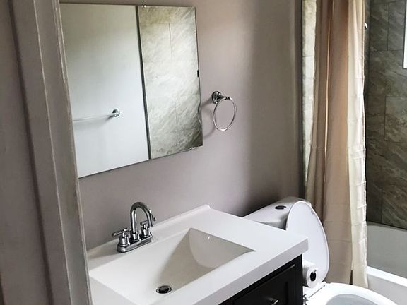 5th image of 4525 Santa Rosalia Dr APT 21