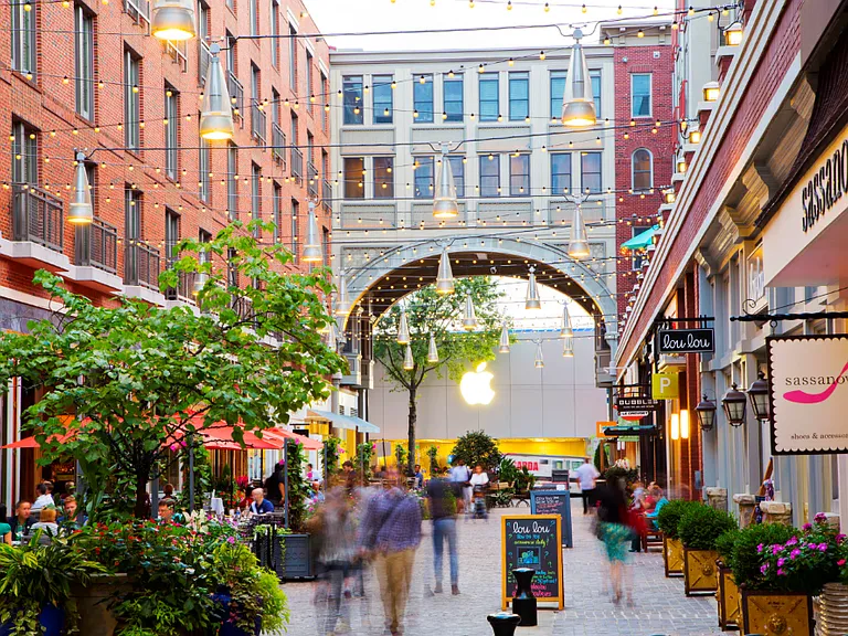 Bethesda Row Shopping Center