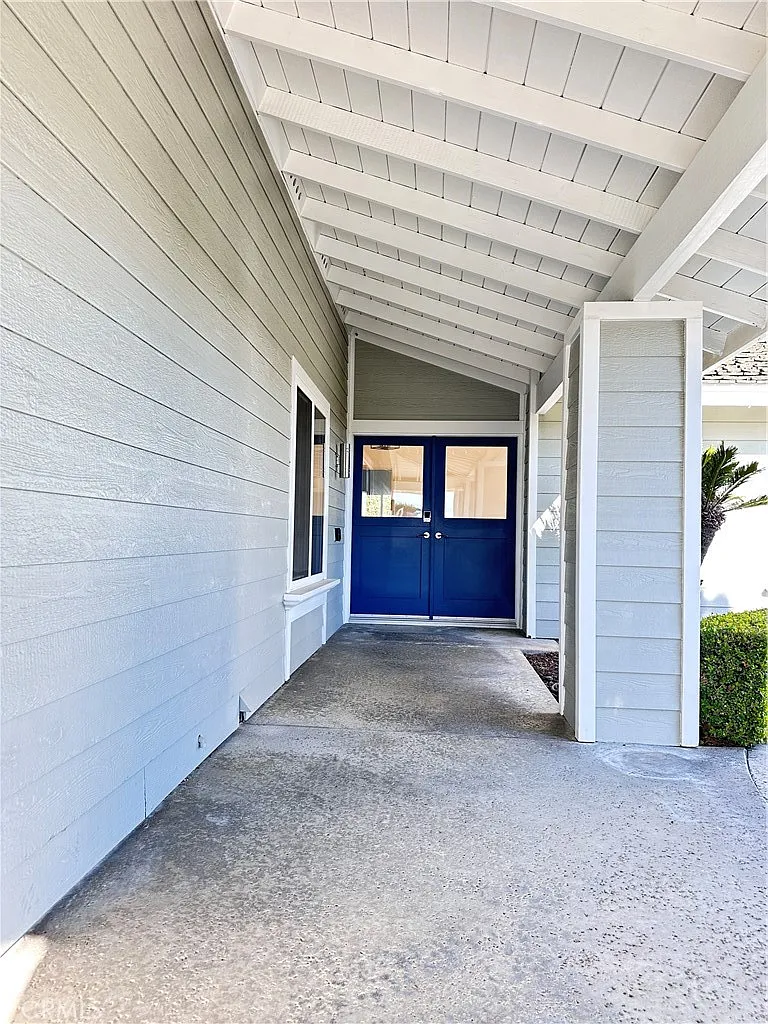 Building Photo - 1200 Outrigger Dr