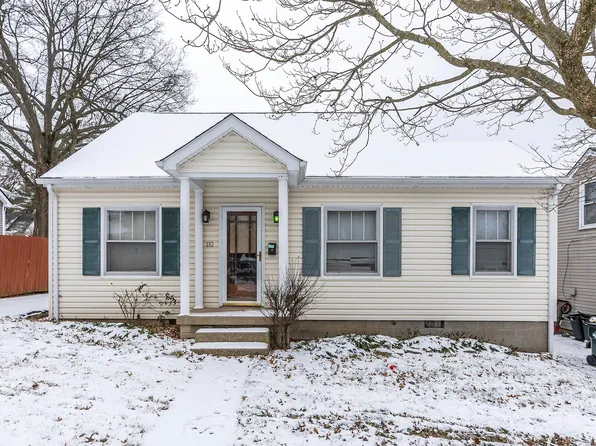 110 Saint Clair St, Versailles, KY 40383