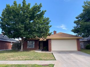 5020 Pleasant Dr, Midland, TX 79703