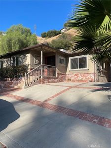 10400 Flowerdale Ct, Sun Valley, CA, 91352