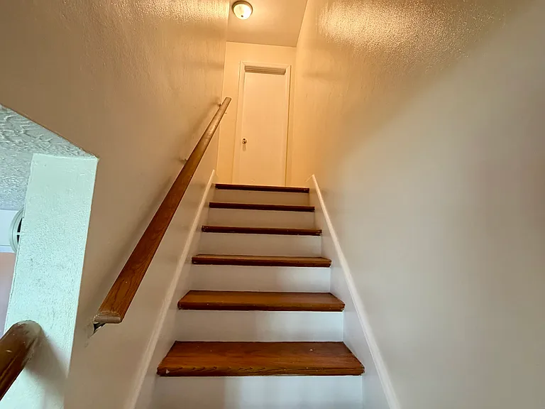 1630 S Braddock St — Photo 5