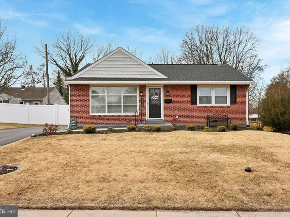 112 Valleyview Rd, East Norriton, PA 19401