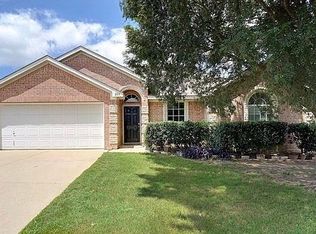 205 Whitestone Way, Weatherford, TX 76085
