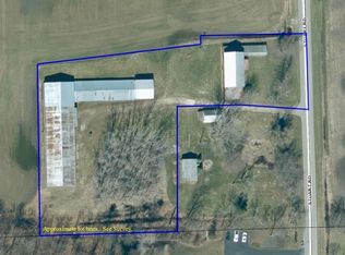 Stuart Rd, Chesaning, MI 48616