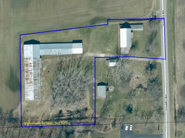 Stuart Rd, Chesaning, MI 48616