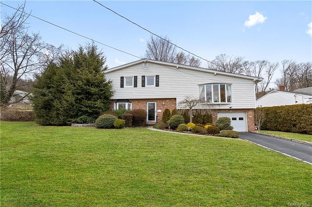 85 Maria Lane, Yonkers, NY 10710 Zillow