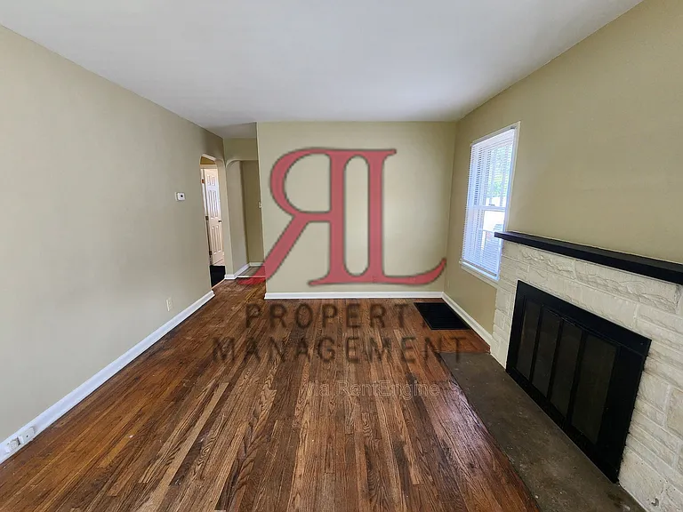 416 S Weyant Ave — Photo 6